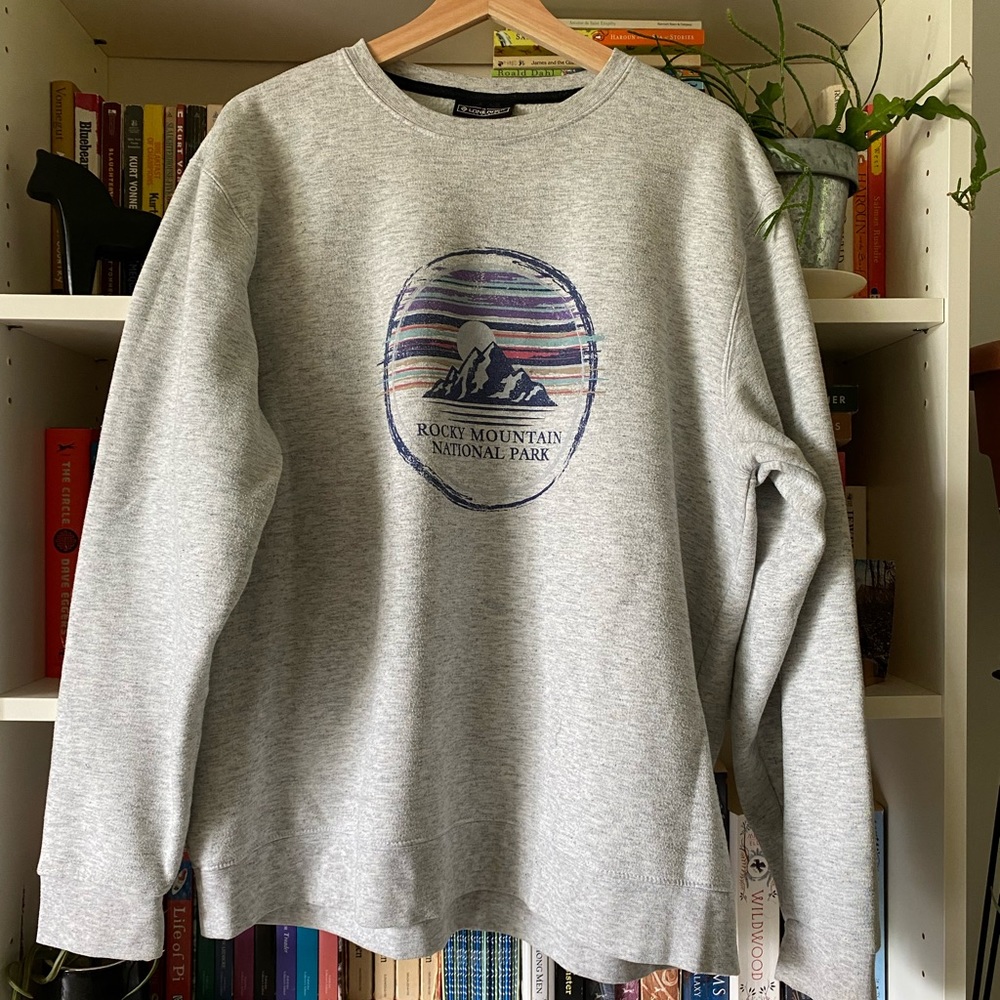Vintage Rocky Mountain National Park Sweatshirt